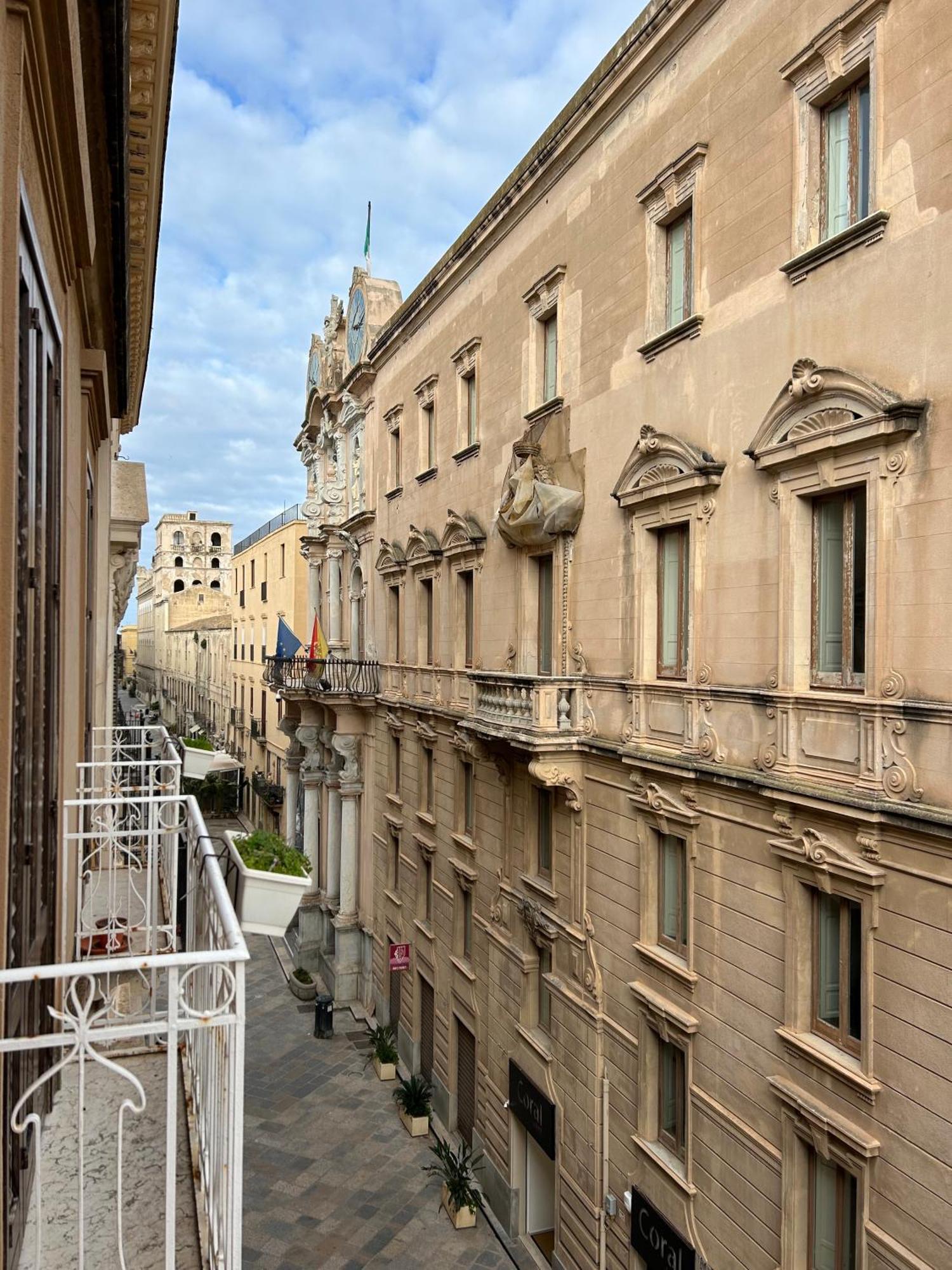 Appartamenti Torrearsa Street 35 Trapani Extérieur photo