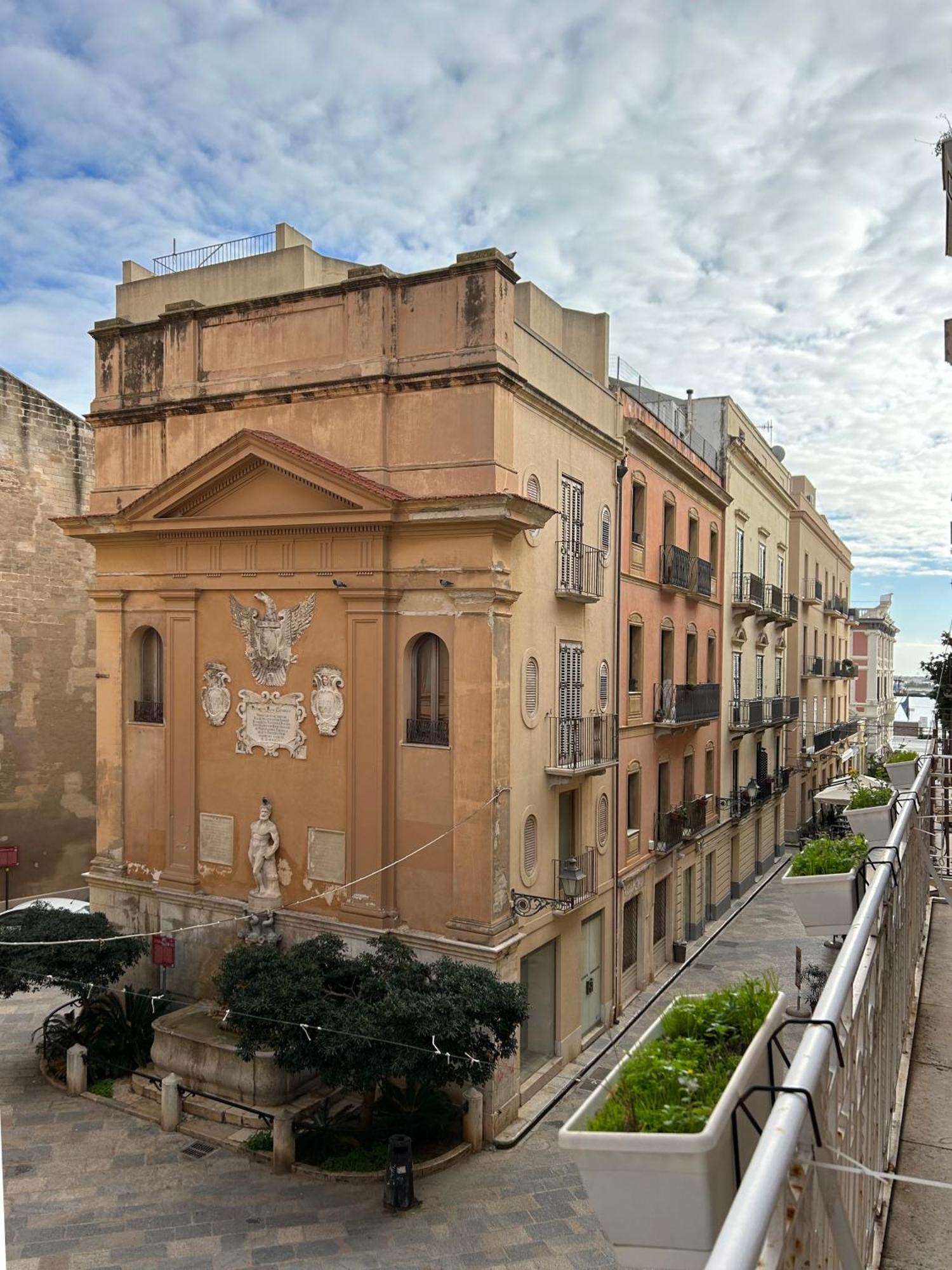 Appartamenti Torrearsa Street 35 Trapani Extérieur photo